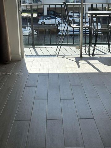 3642 NE 171st St 203, North Miami Beach, FL 33160