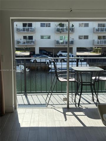 3642 NE 171st St 203, North Miami Beach, FL 33160