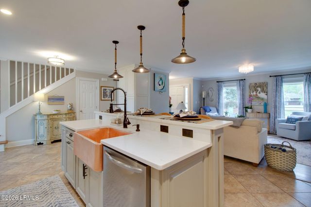 5 Sugaree Drive, Bluffton, SC 29910