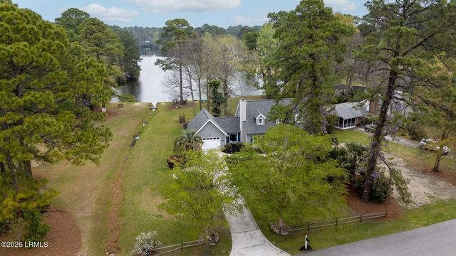 5 Sugaree Drive, Bluffton, SC 29910
