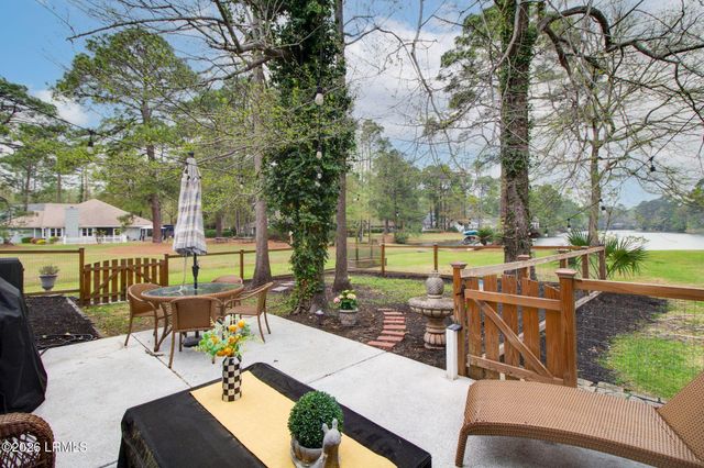 5 Sugaree Drive, Bluffton, SC 29910