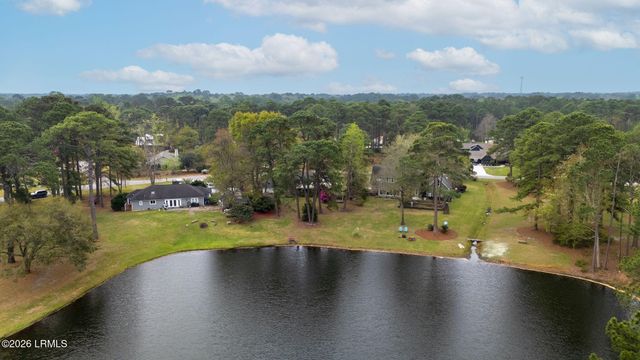 5 Sugaree Drive, Bluffton, SC 29910