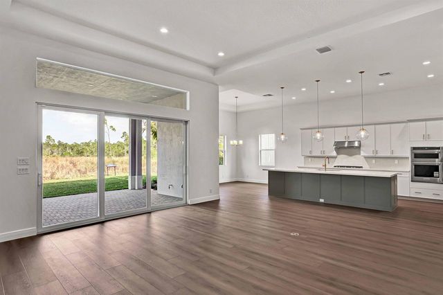 10120 Timber Creek Way, Palm Beach Gardens, FL 33412