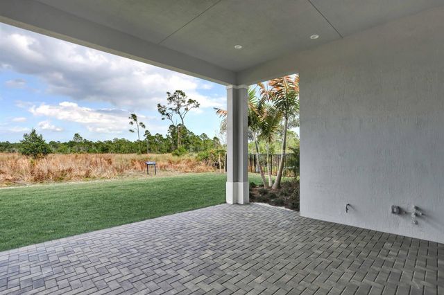 10120 Timber Creek Way, Palm Beach Gardens, FL 33412
