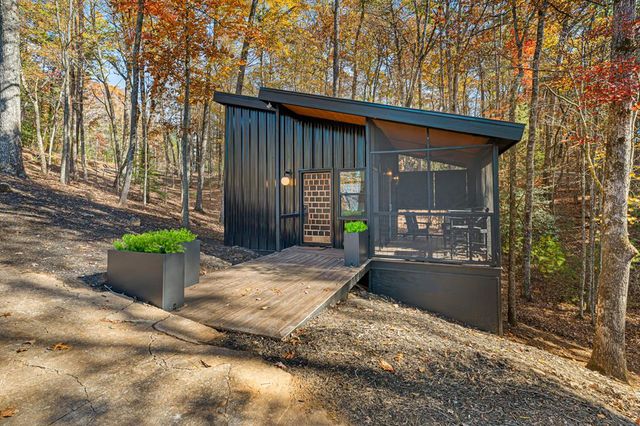 35 Dogwood Riverside Drive, Blue Ridge, GA 30513