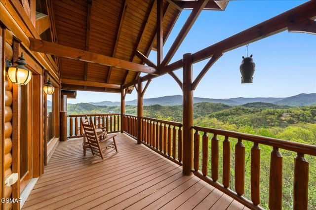2722 Mountain Preserve Drive, Sevierville, TN 37862