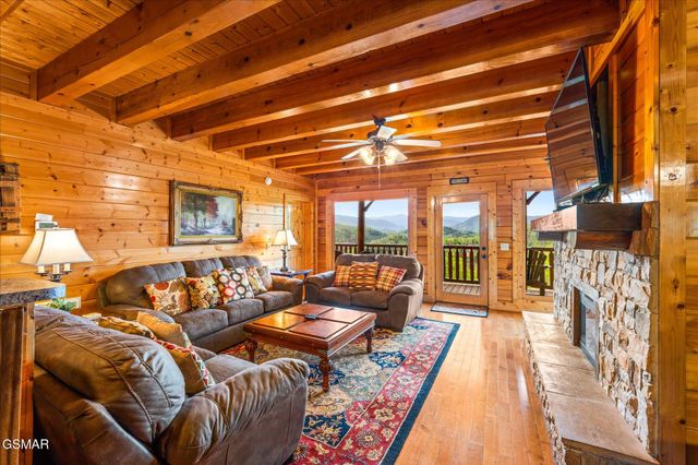 2722 Mountain Preserve Drive, Sevierville, TN 37862