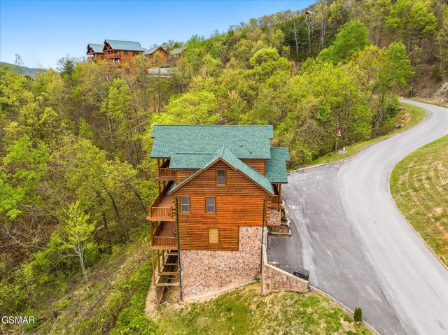 2722 Mountain Preserve Drive, Sevierville, TN 37862