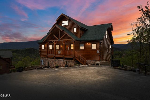 2722 Mountain Preserve Drive, Sevierville, TN 37862