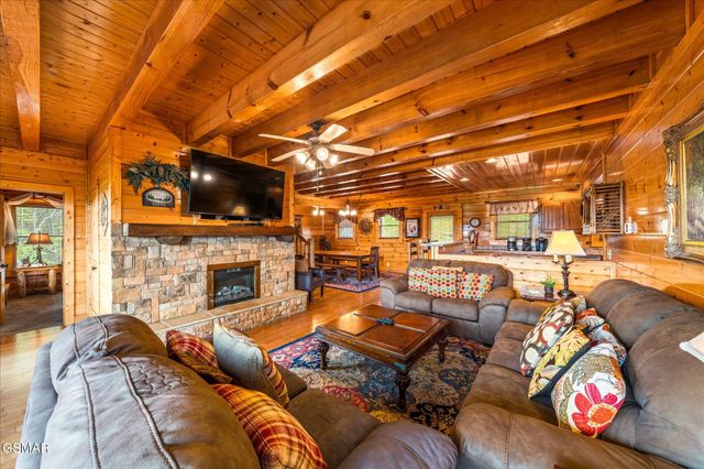 2722 Mountain Preserve Drive, Sevierville, TN 37862