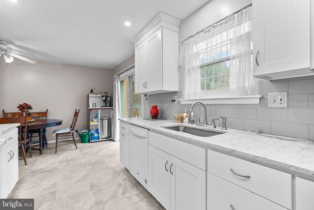 23 OAK SHADOWS CT, Baltimore, MD 21228