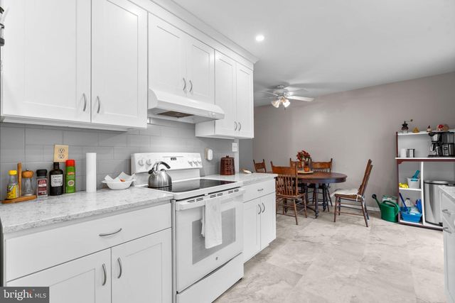 23 OAK SHADOWS CT, Baltimore, MD 21228