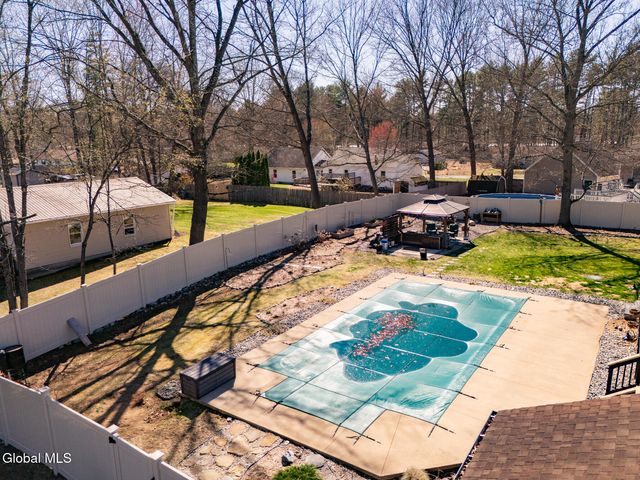 25 Kimberly Lane, Moreau, NY 12828
