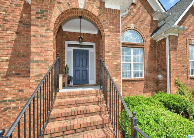625 EMERALD TRACE, Chelsea, AL 35043