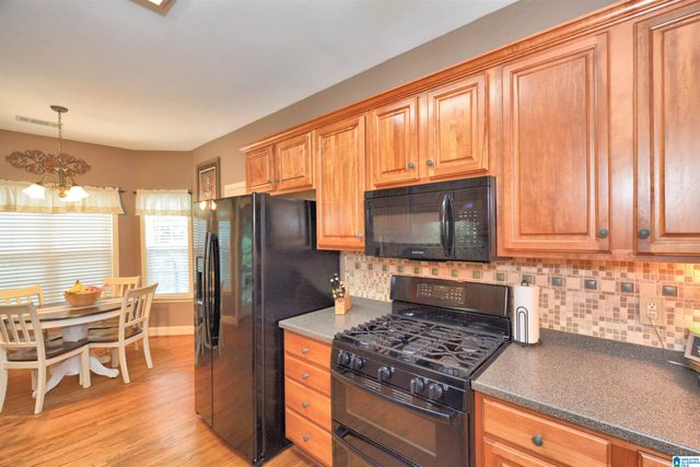 625 EMERALD TRACE, Chelsea, AL 35043