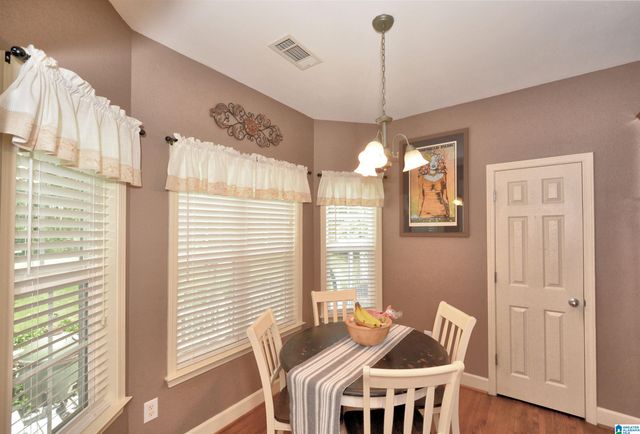 625 EMERALD TRACE, Chelsea, AL 35043