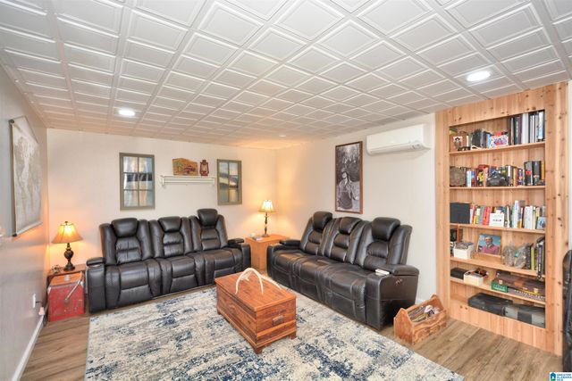 625 EMERALD TRACE, Chelsea, AL 35043