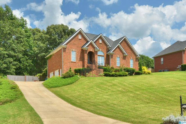 625 EMERALD TRACE, Chelsea, AL 35043