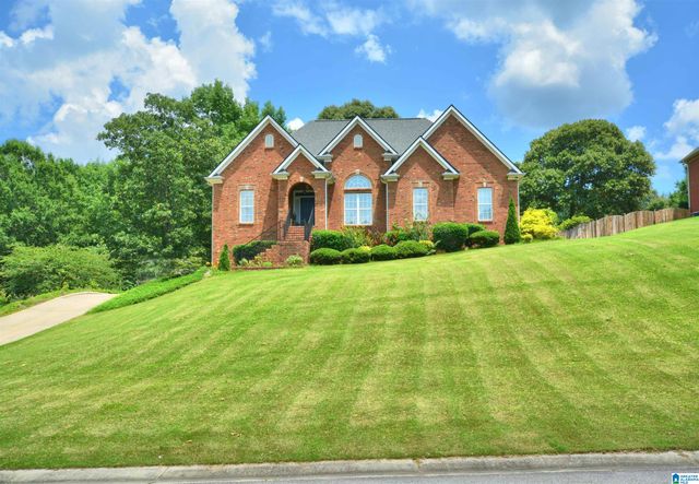 625 EMERALD TRACE, Chelsea, AL 35043