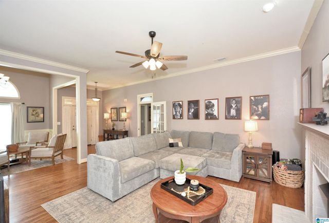 625 EMERALD TRACE, Chelsea, AL 35043
