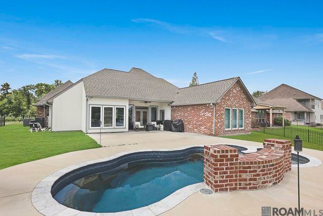 11680 River Highlands Drive, St Amant, LA 70774