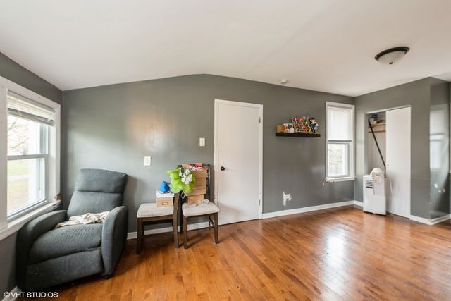 1316 S 8th Avenue, Maywood, IL 60153