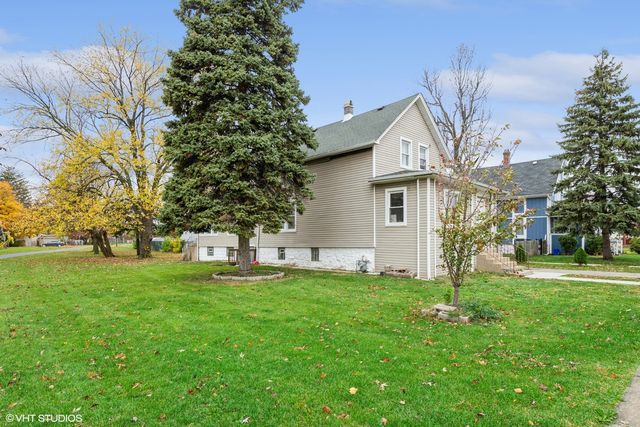 1316 S 8th Avenue, Maywood, IL 60153