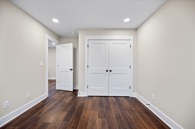 119 Westover Dr, Columbia, TN 38401