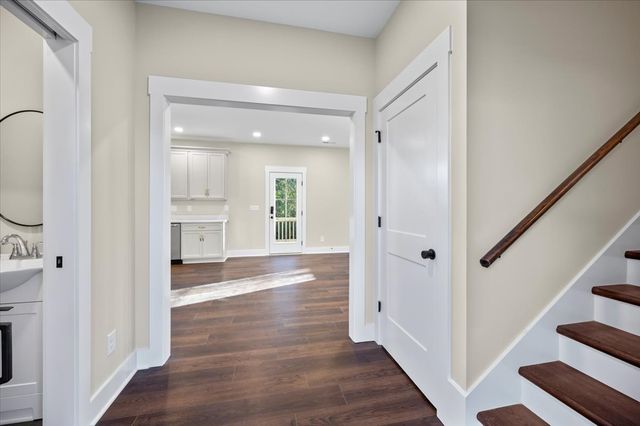 119 Westover Dr, Columbia, TN 38401