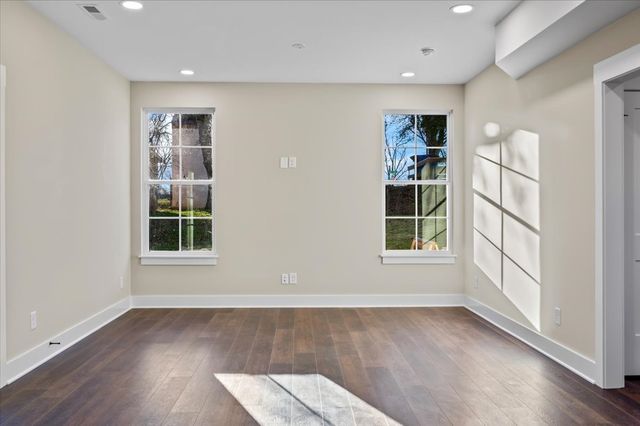 119 Westover Dr, Columbia, TN 38401