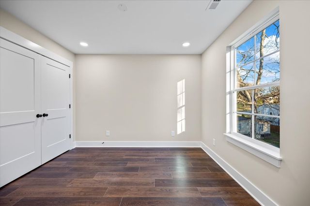 119 Westover Dr, Columbia, TN 38401