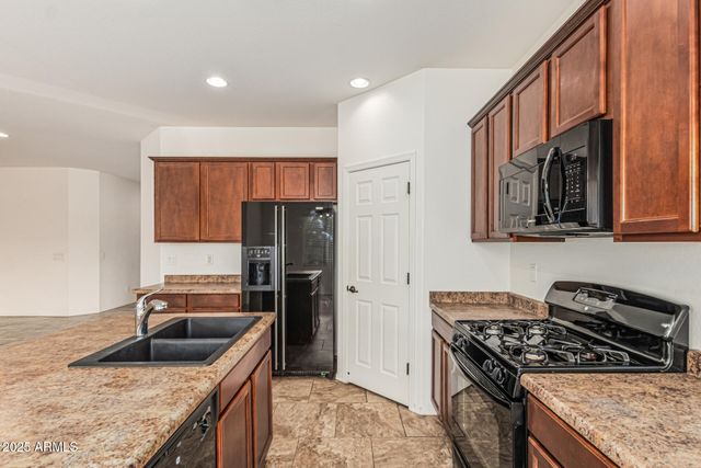 20104 N GEYSER Drive, Maricopa, AZ 85138