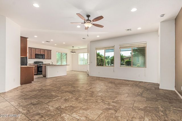 20104 N GEYSER Drive, Maricopa, AZ 85138