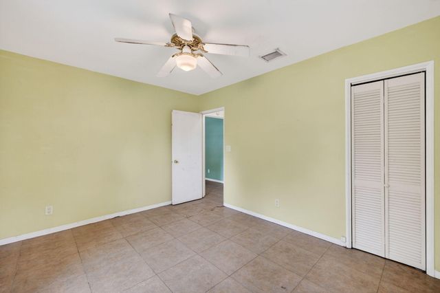 841 SW 18th Court, Fort Lauderdale, FL 33315