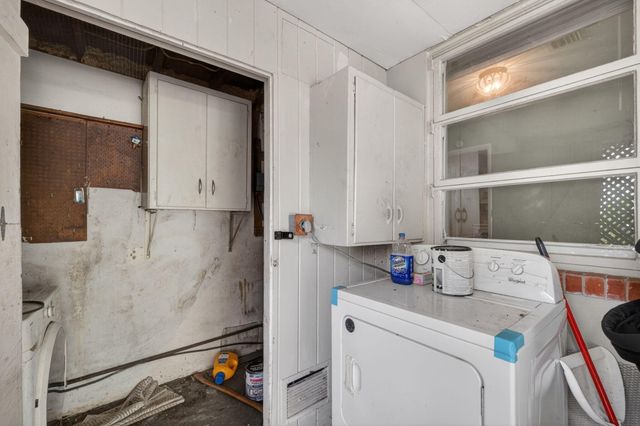 841 SW 18th Court, Fort Lauderdale, FL 33315