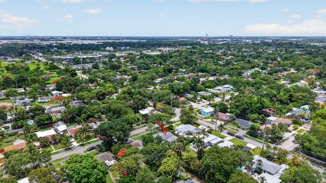 841 SW 18th Court, Fort Lauderdale, FL 33315