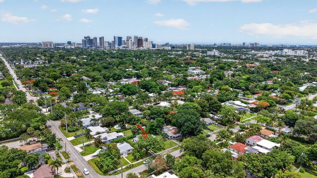 841 SW 18th Court, Fort Lauderdale, FL 33315