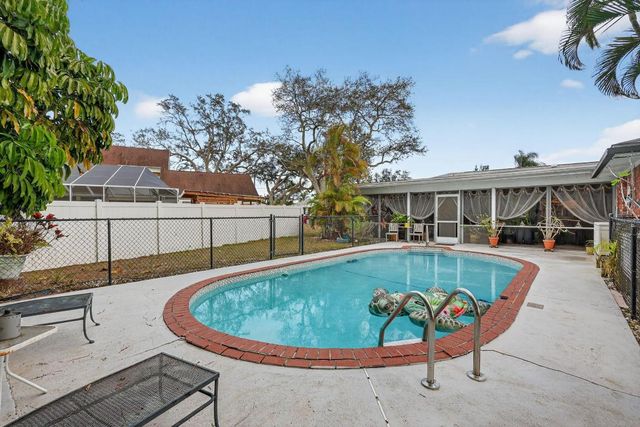 1207 SE Palm Beach Road, Port St. Lucie, Port St Lucie, FL 34952