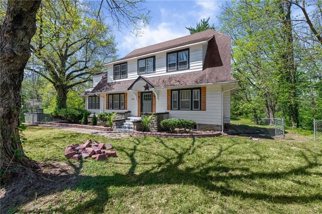 2842 N 55th Street, Kansas City, KS 66104