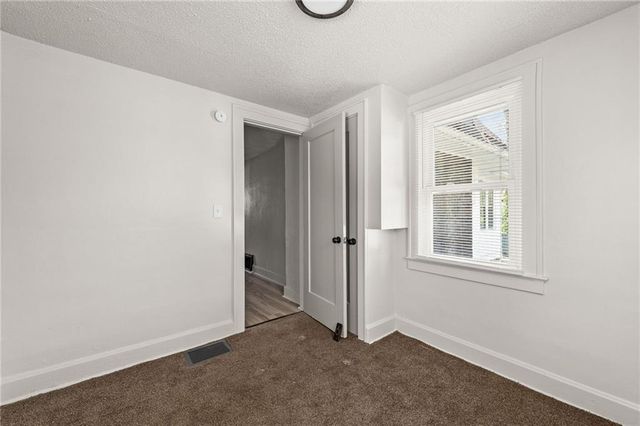 2842 N 55th Street, Kansas City, KS 66104