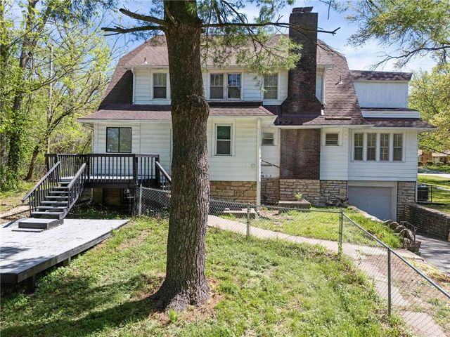 2842 N 55th Street, Kansas City, KS 66104