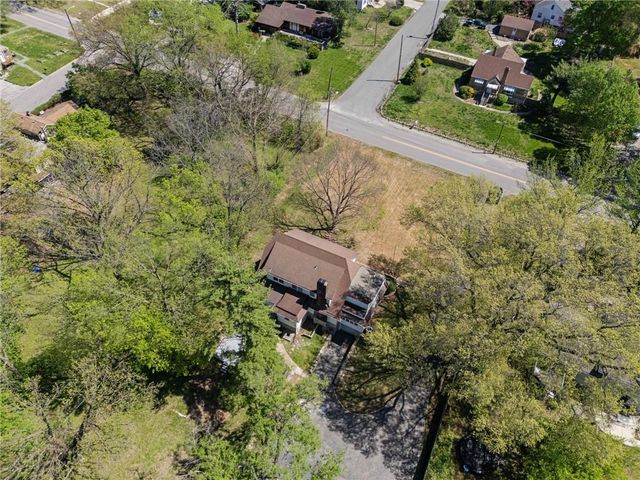 2842 N 55th Street, Kansas City, KS 66104