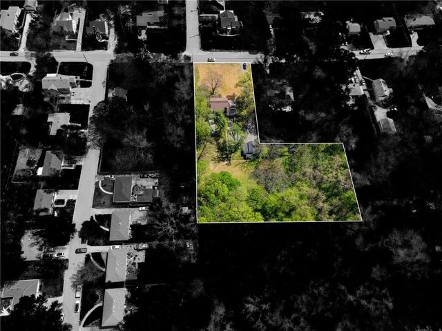 2842 N 55th Street, Kansas City, KS 66104