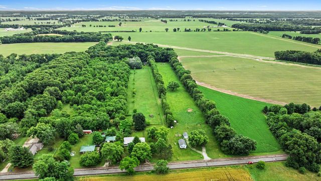 64311 Lutz Road, Constantine, MI 49042