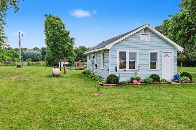 64311 Lutz Road, Constantine, MI 49042