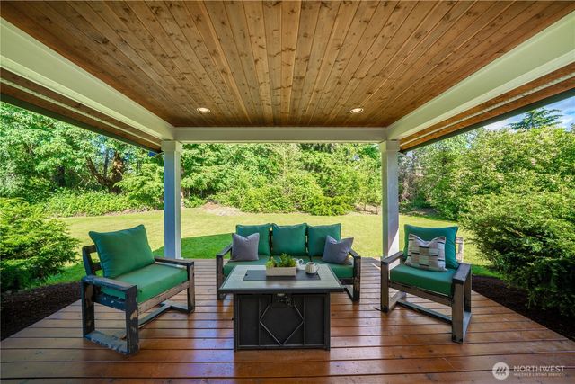 12217 Waller Road E, Tacoma, WA 98446
