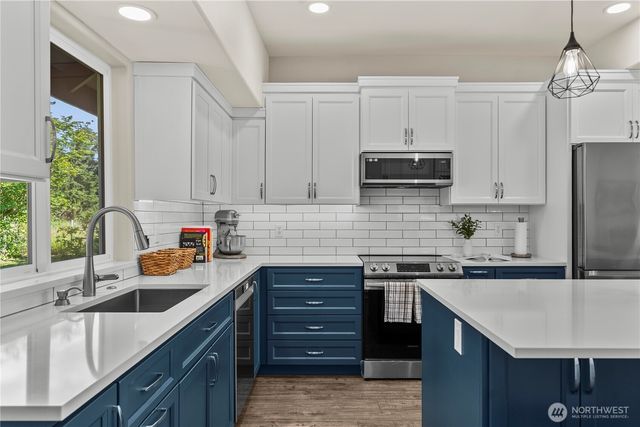 12217 Waller Road E, Tacoma, WA 98446