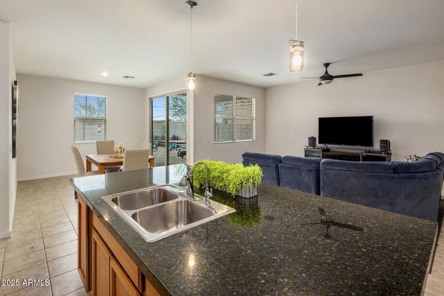 7329 N 123RD Drive, Glendale, AZ 85307