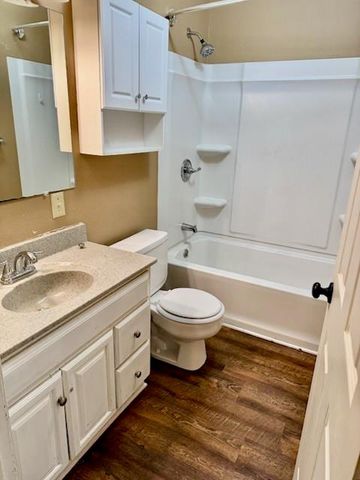 1408 Richard Avenue, Parsons, KS 67357