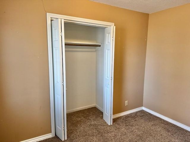 1408 Richard Avenue, Parsons, KS 67357